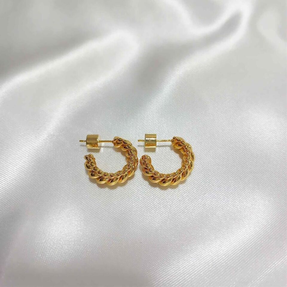 skoylarikia-epihrysomena-18k-karfotoi-krikoi-me-tripli-plexi-19mm